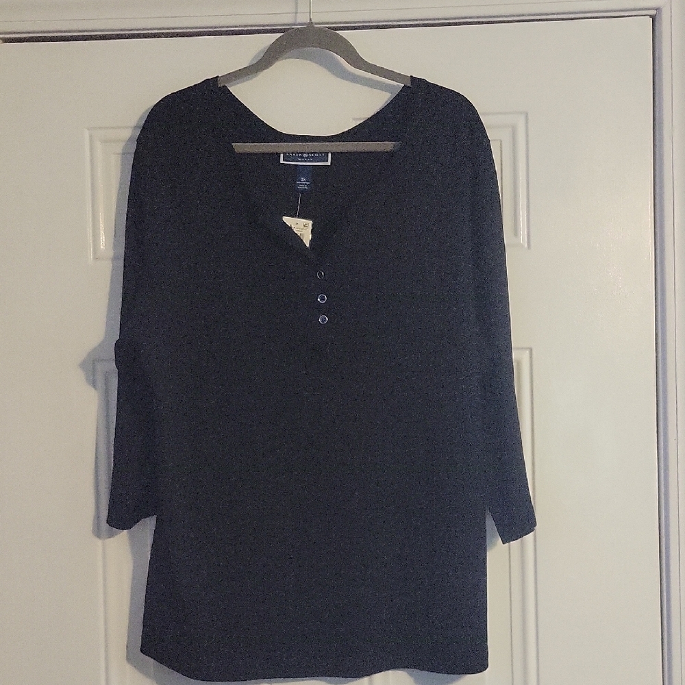 Karen Scott NWT Black Long Sleeve Top
